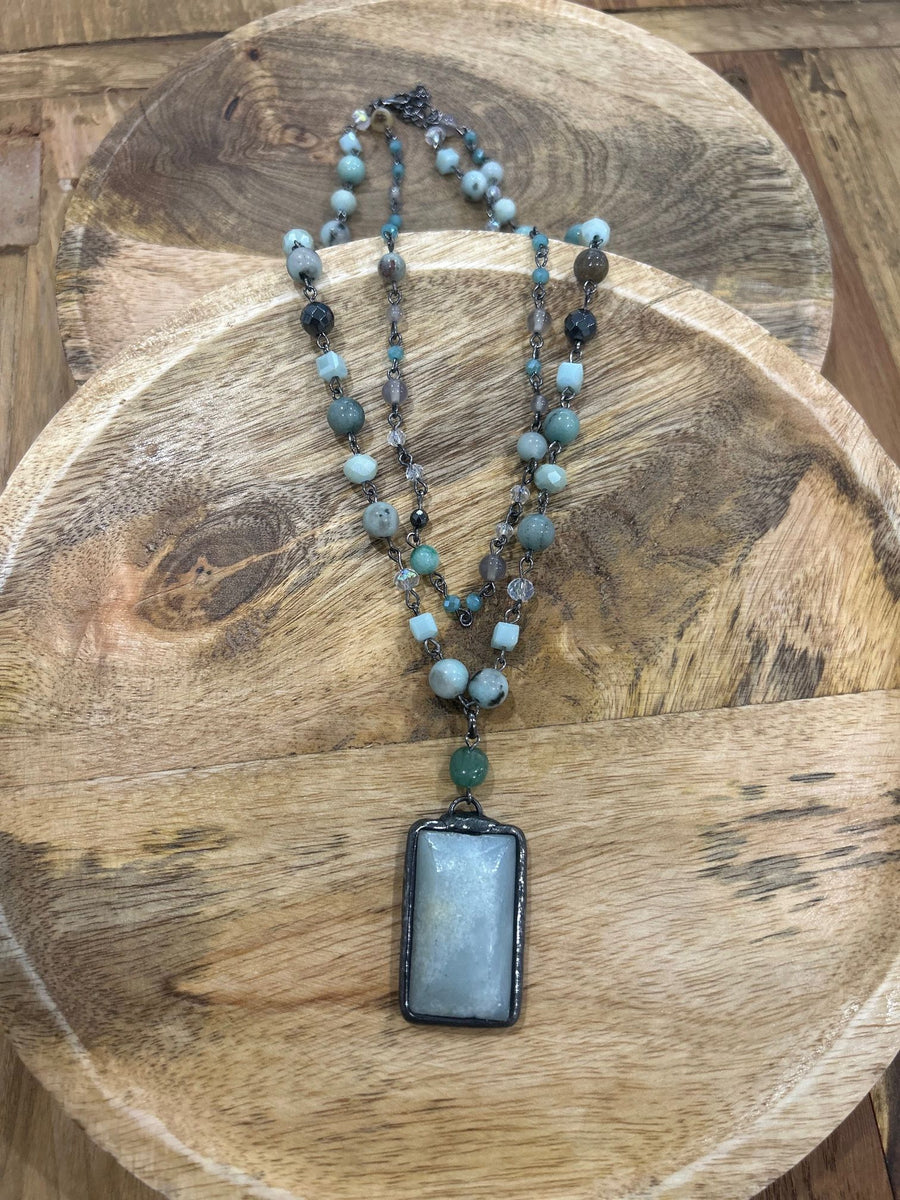 Natural stone necklace Essence of Style