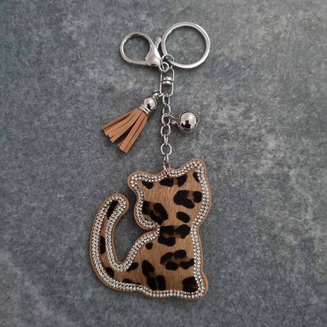 Key Rings Tan Cheetah Print Cat – Essence of Style