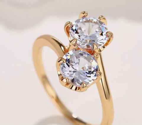 Jewellery- Ring Elegant Stone