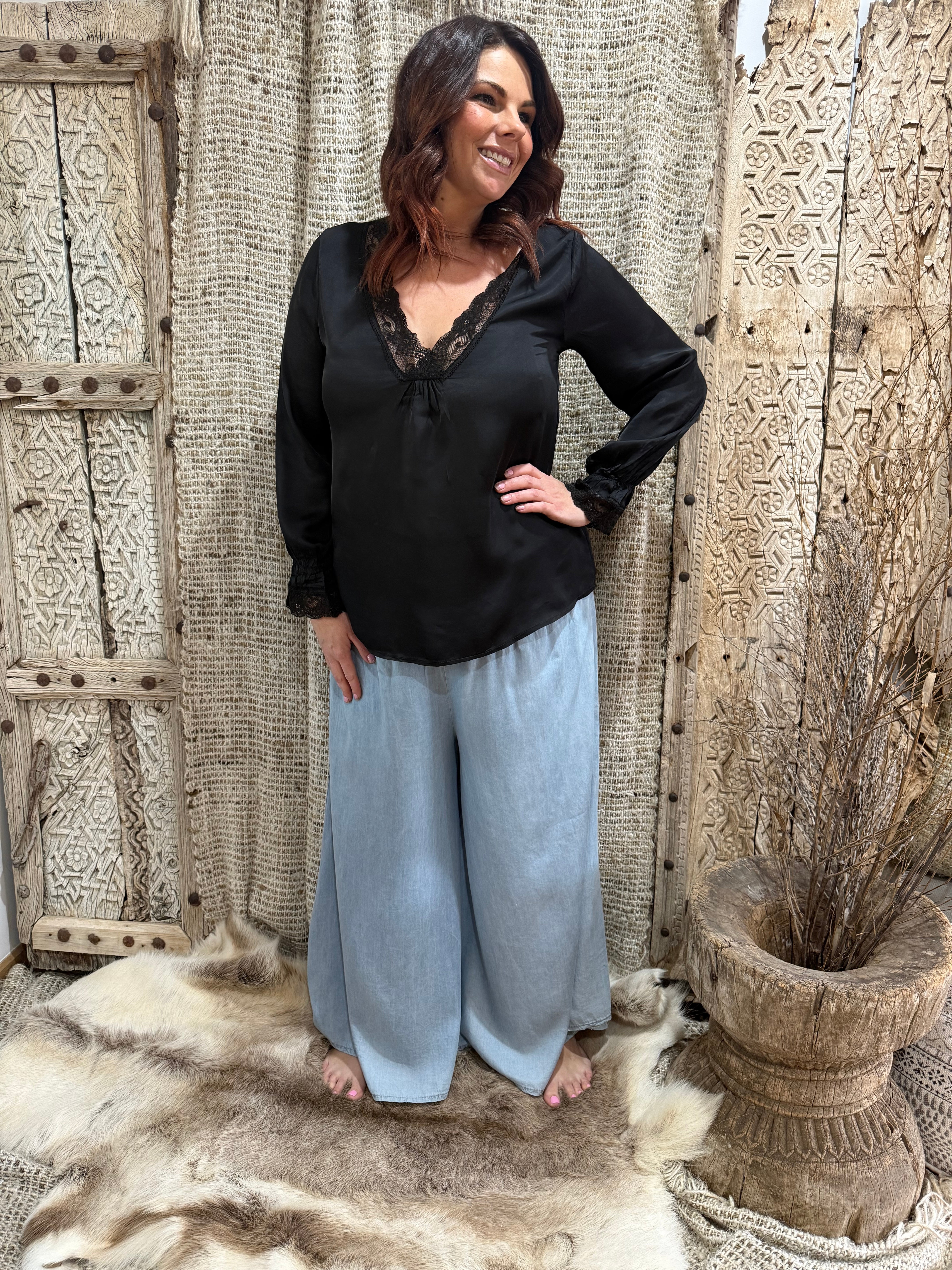 Lacey Long Sleeve Top