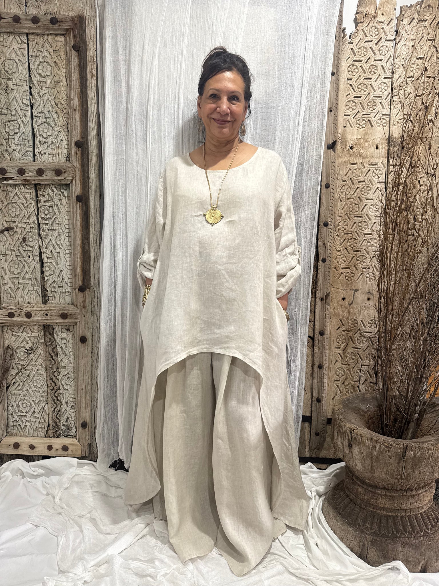 Annika Linen Top