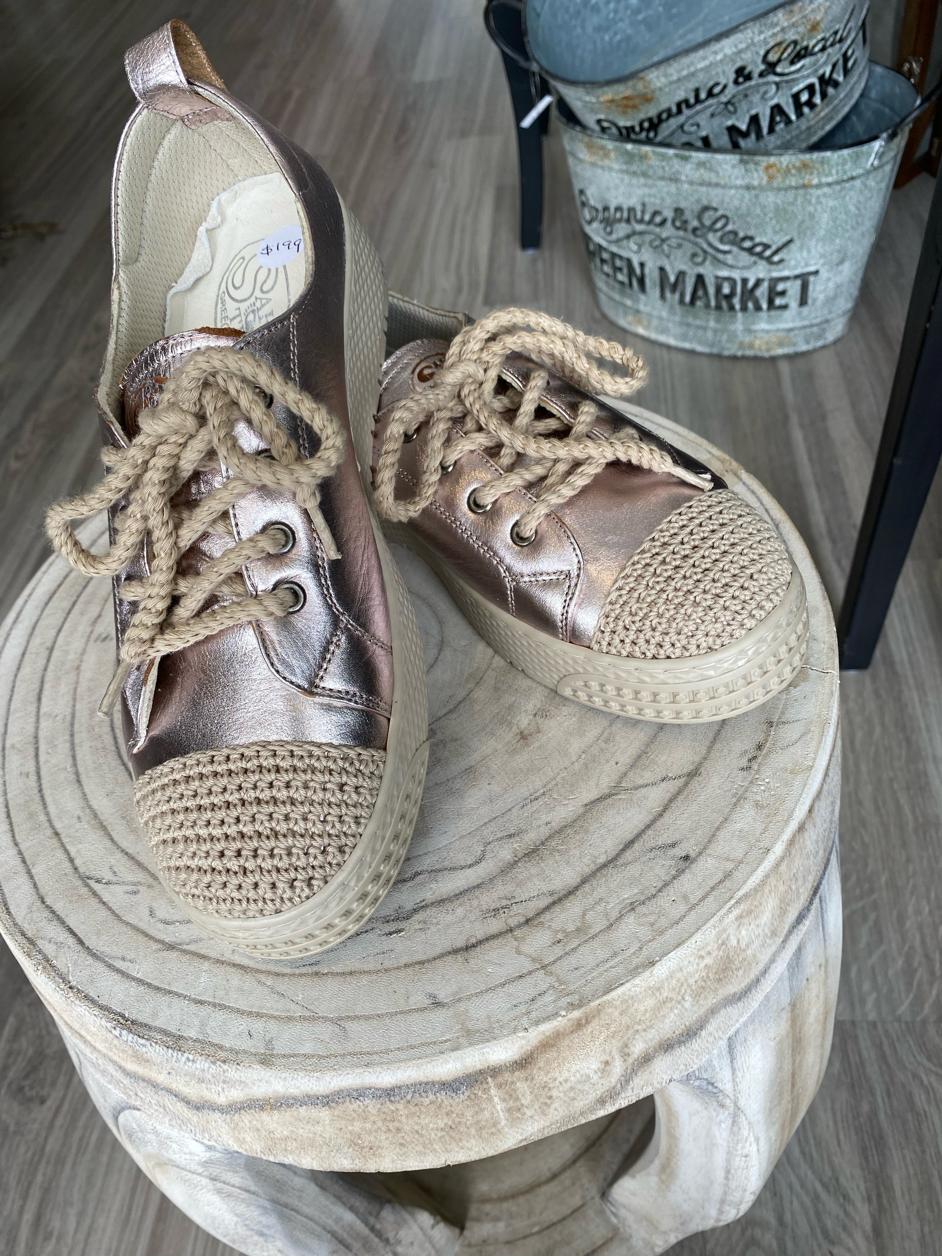 Cabarita - Rose Gold