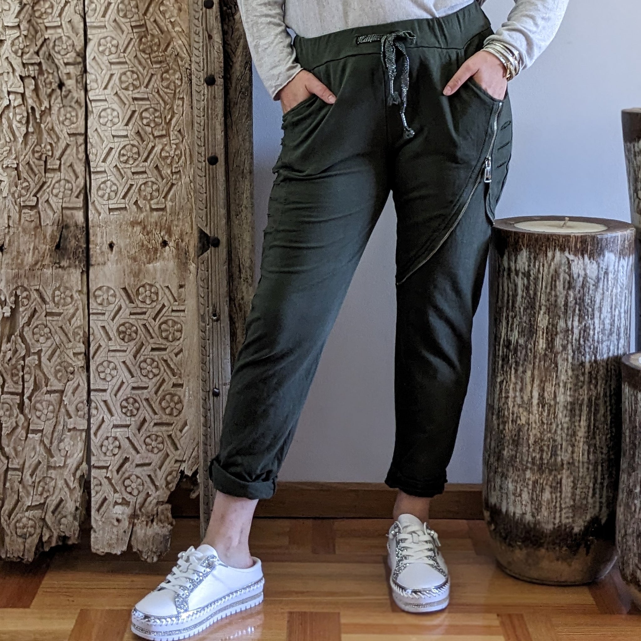 Aurora Pants – Essence of Style